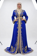 قفطان "سحر النيل" الأزرق الملكي بتطريز ذهبي فاخر
