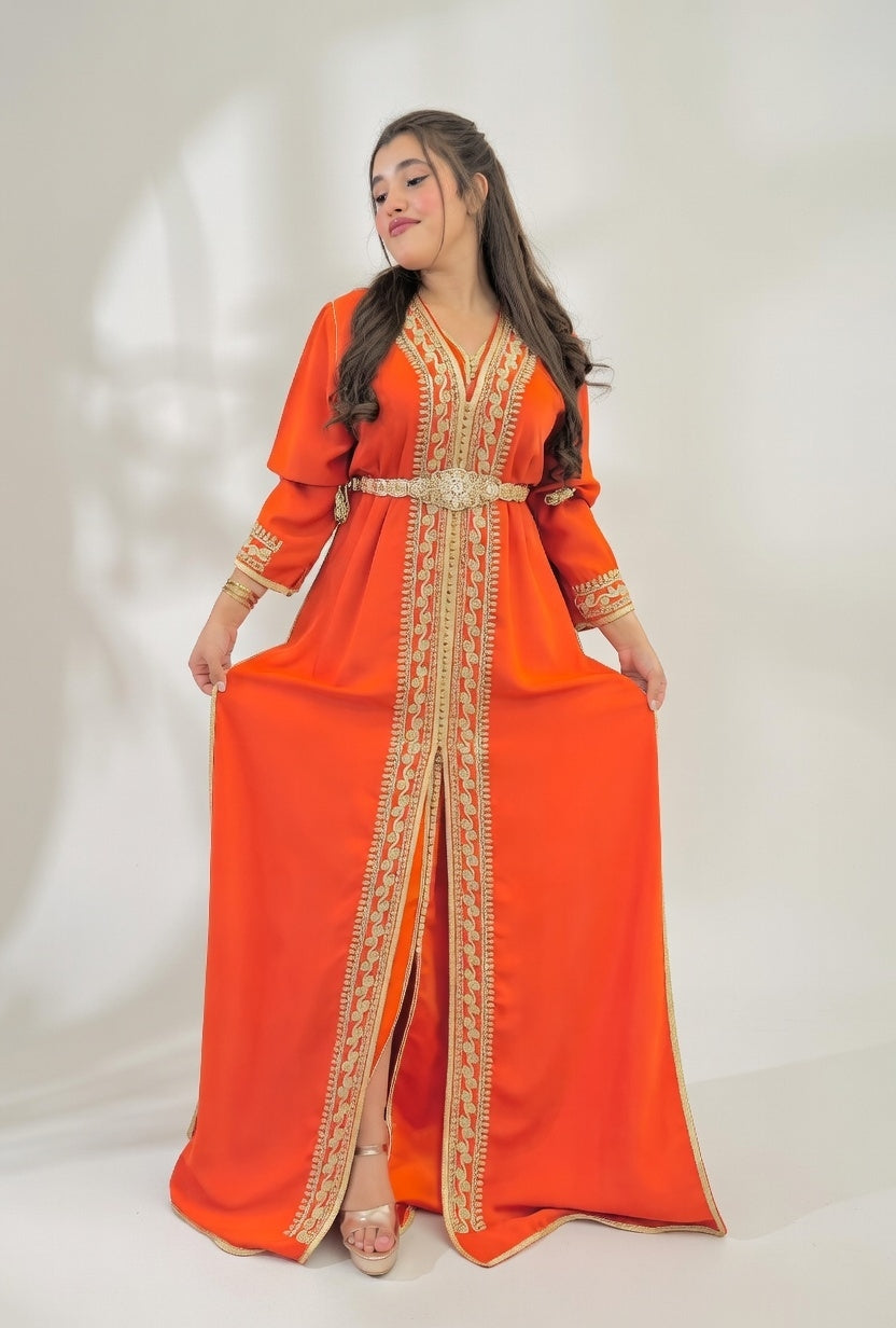 تكشيطة برتقالية فخمة بتطريز ذهبي ملكي