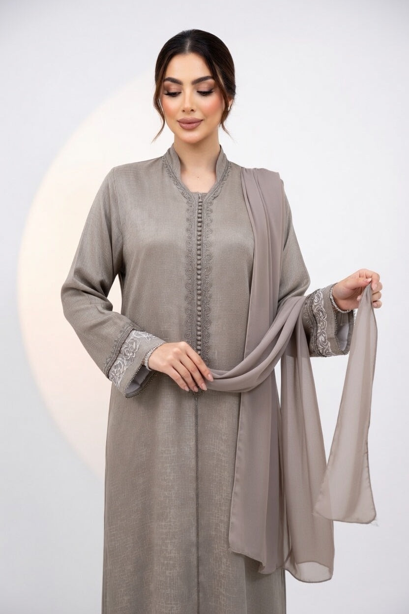 جلابة أنيقة بخدمة تقليدية راقية