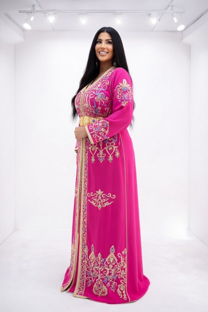 تكشيطة فوشيا فخمة بتطريز ذهبي ملكي