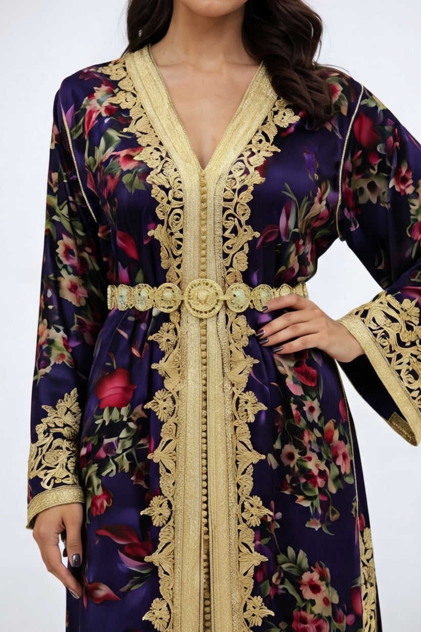 قفطان "ليالي المنارة" من الموبرة الراقية بنقوش ملكية