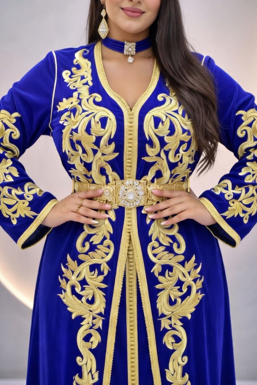 تكشيطة زرقاء ملكية بتطريز ذهبي فاخر
