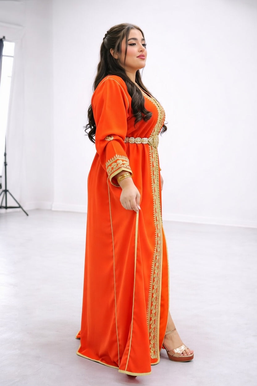 تكشيطة برتقالية فخمة بتطريز ذهبي ملكي